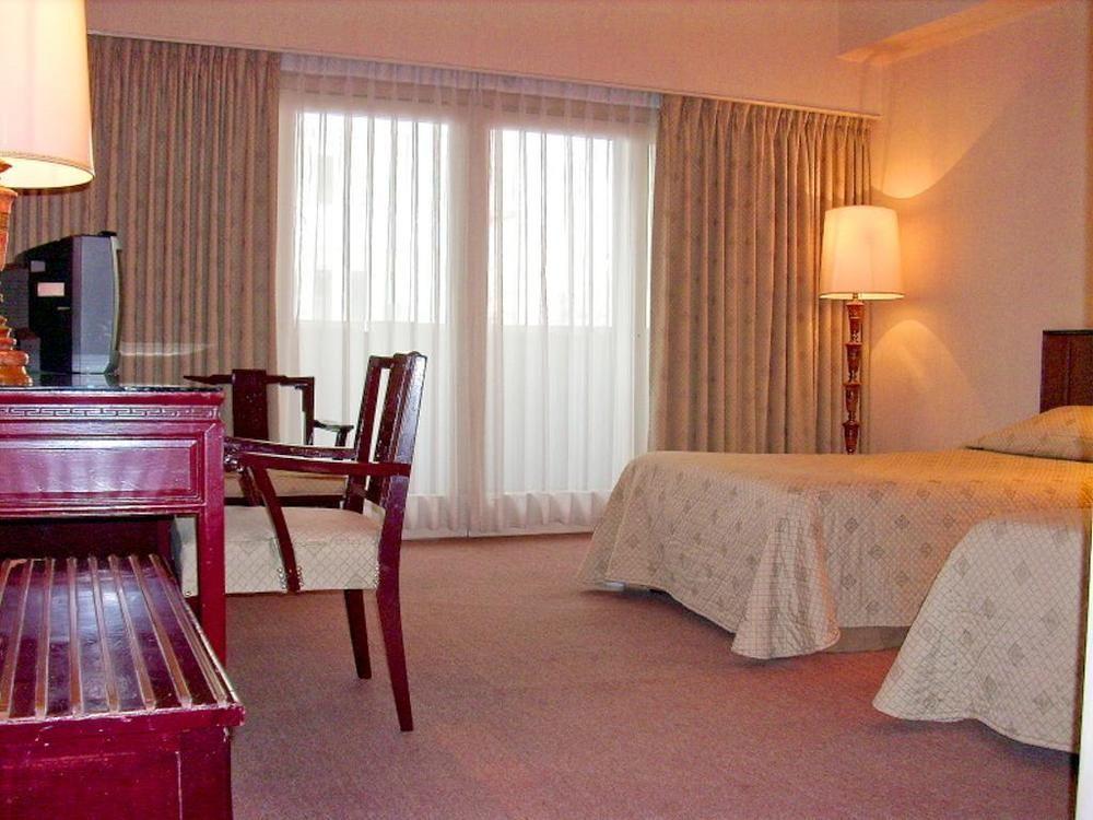 First Hotel Tajpej Kültér fotó