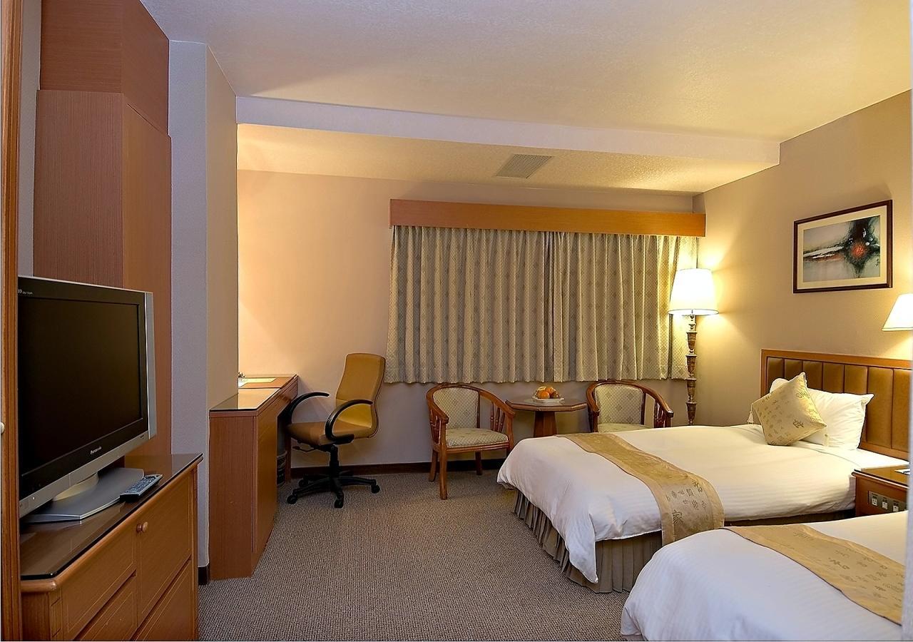 First Hotel Tajpej Kültér fotó