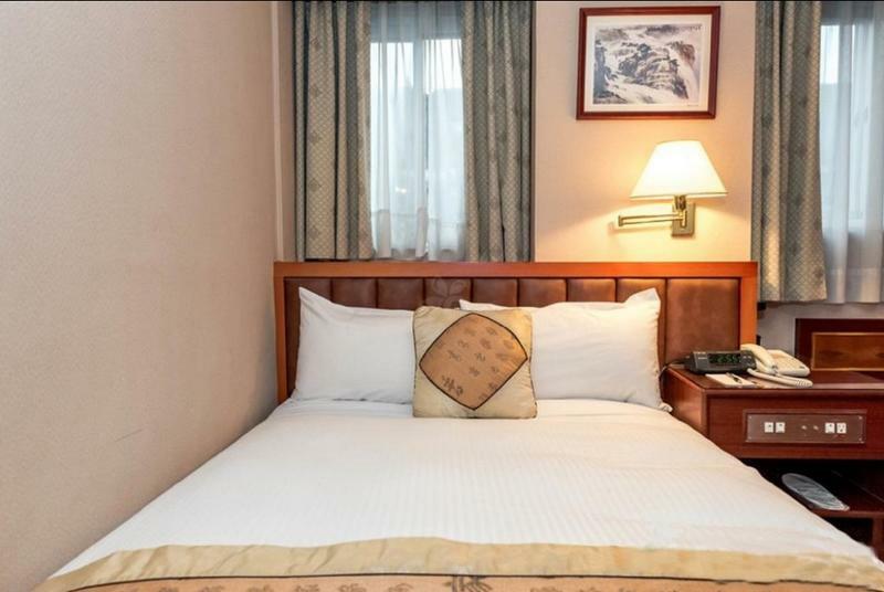 First Hotel Tajpej Kültér fotó